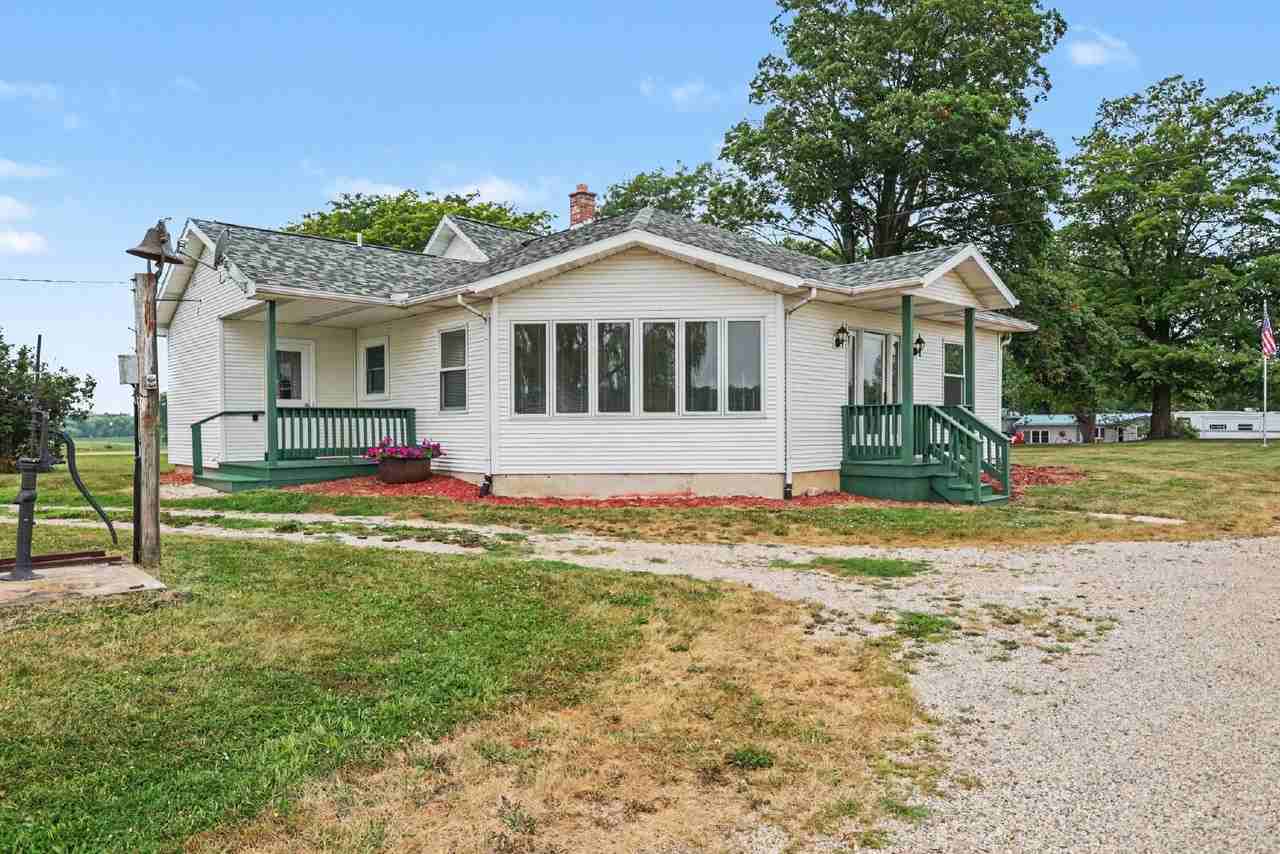 5050 Maple Grove Rd - Photo 4 of 25