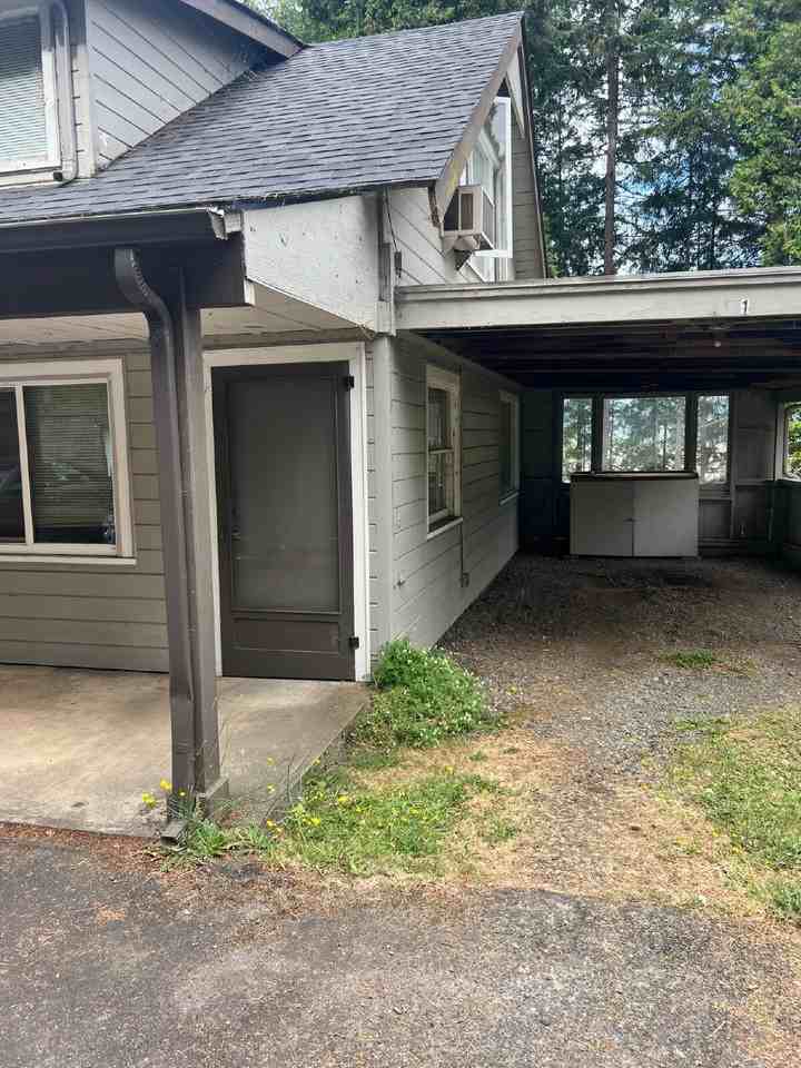 35 S 21st St Apt F1 - Photo 2 of 10