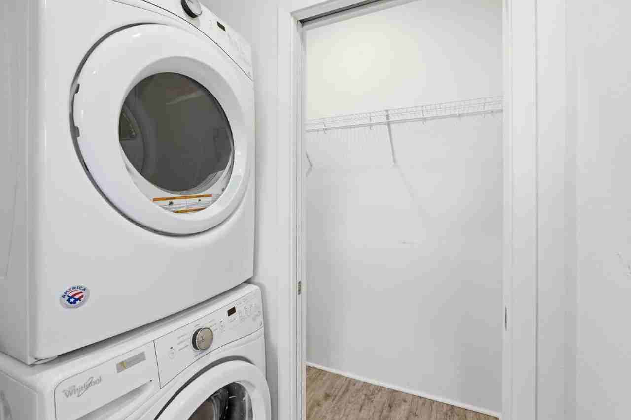 91-1517 Ulaula Loop - Photo 2 of 6