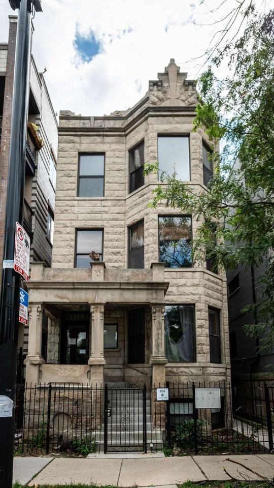 1219 N California Ave #2 - Photo 3 of 19