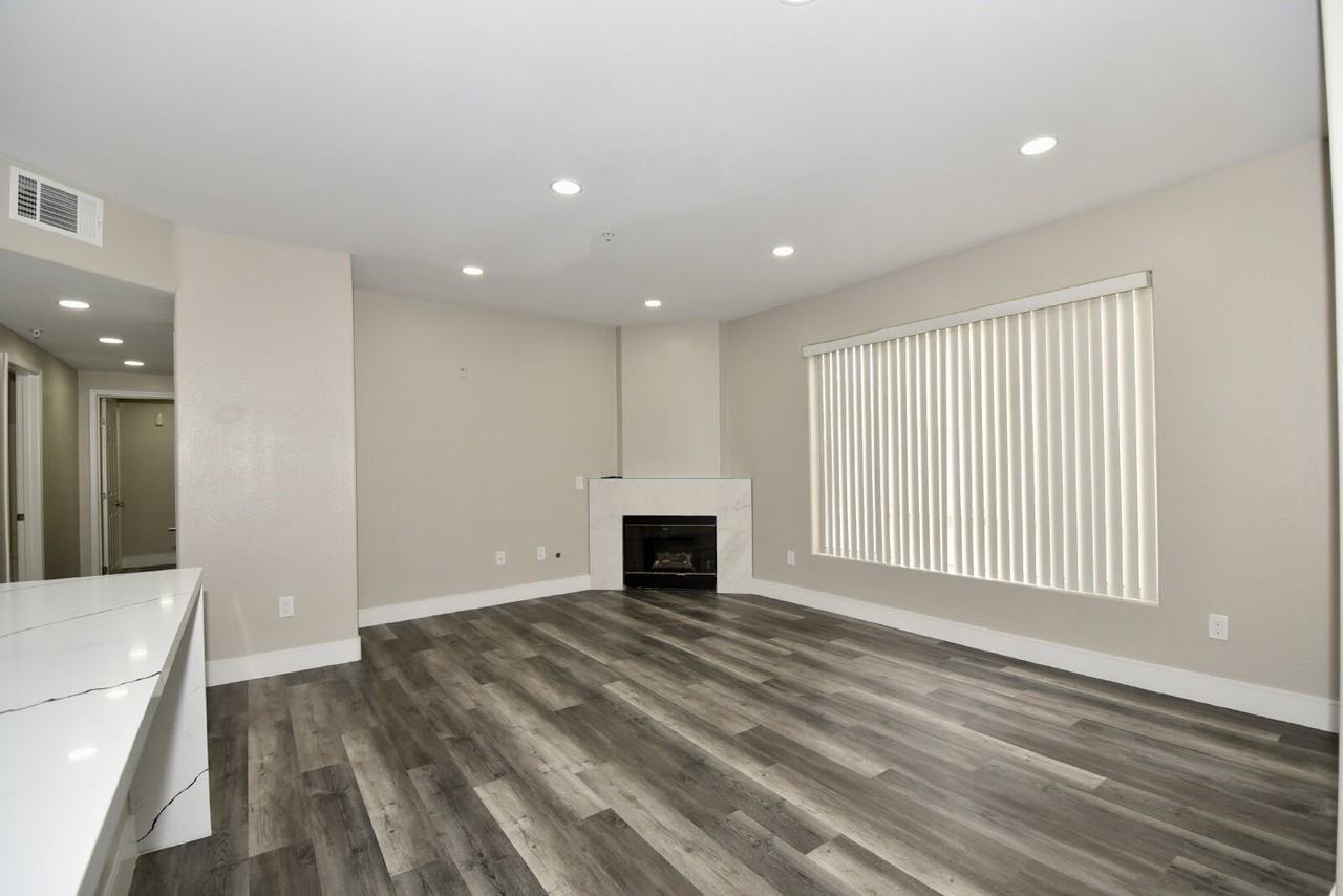 7173 S Durango Dr #203 - Photo 5 of 22