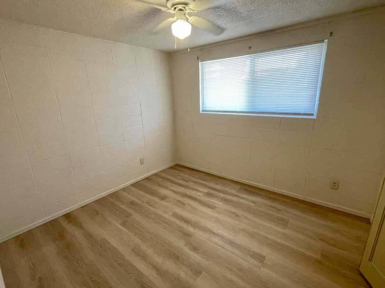 555 Tyler St #24 - Photo 6 of 9
