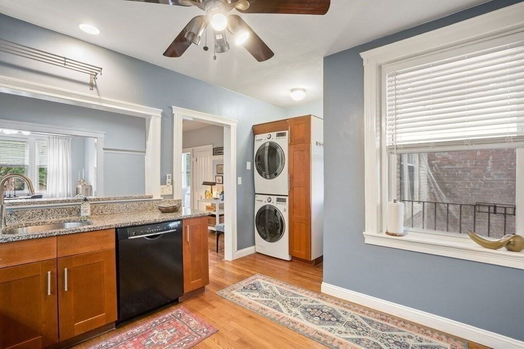 80 Florida St #4 - Photo 2 of 15