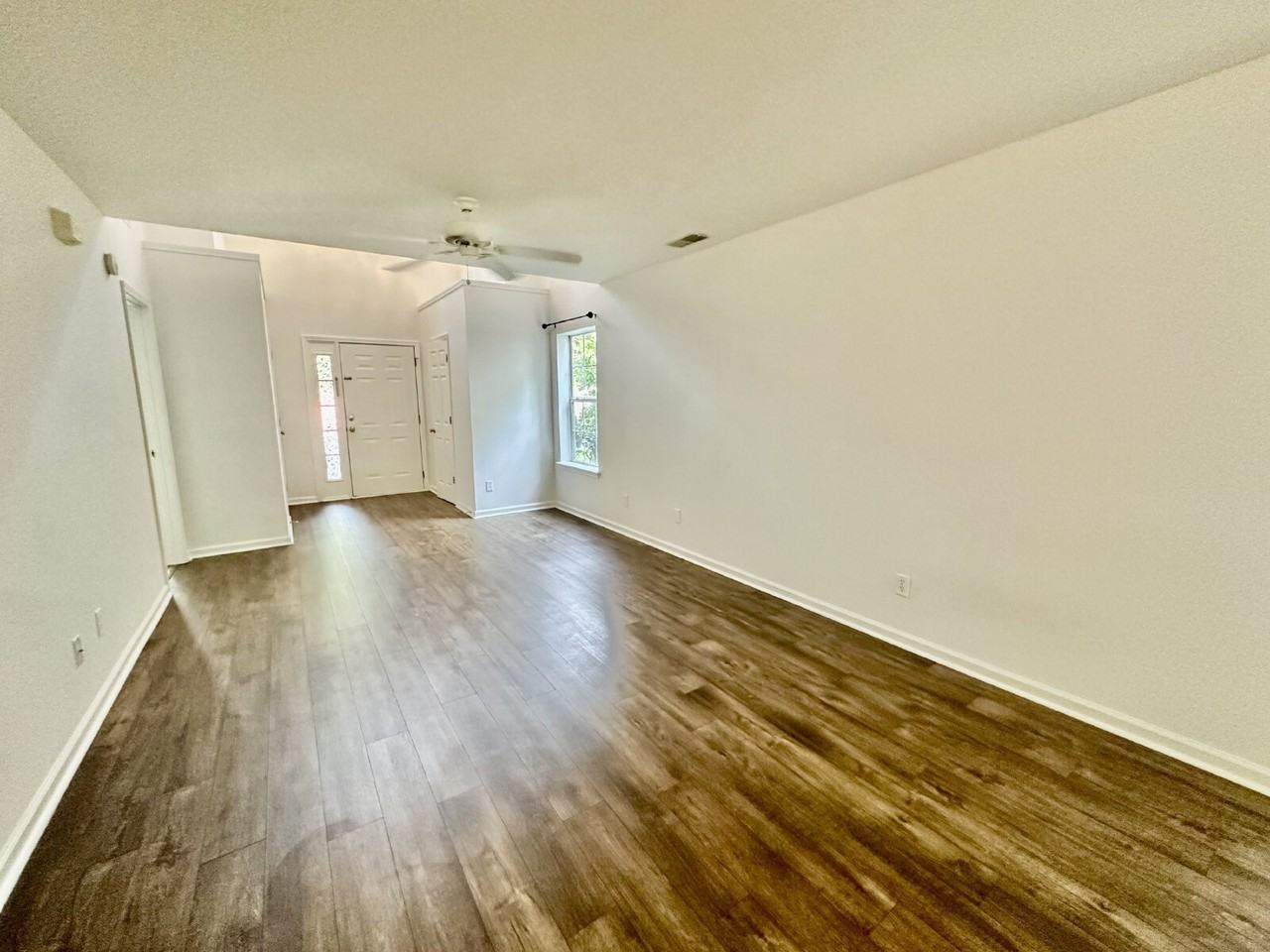 383 Gardners Cir #SR - Photo 4 of 28