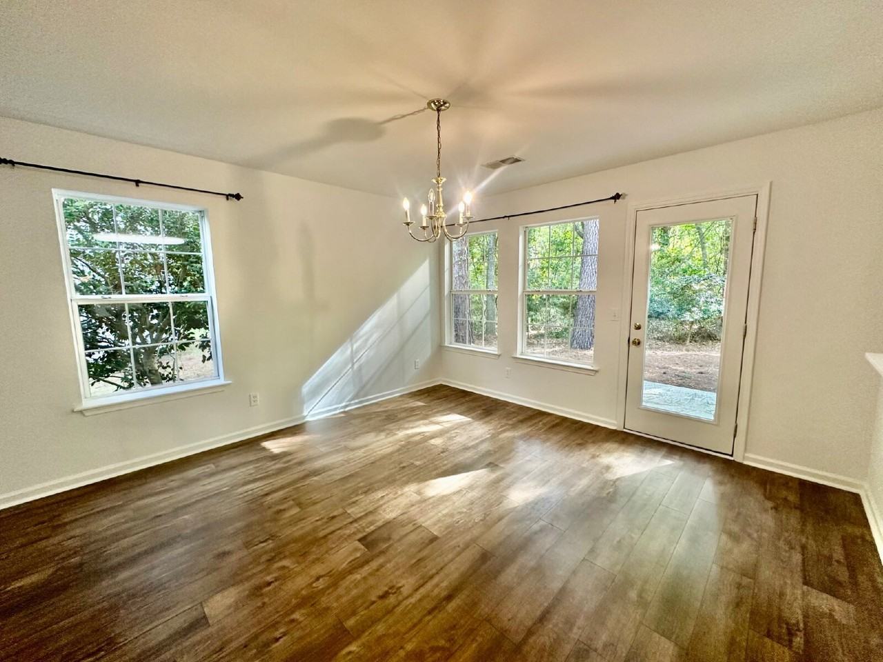 383 Gardners Cir #SR - Photo 5 of 28