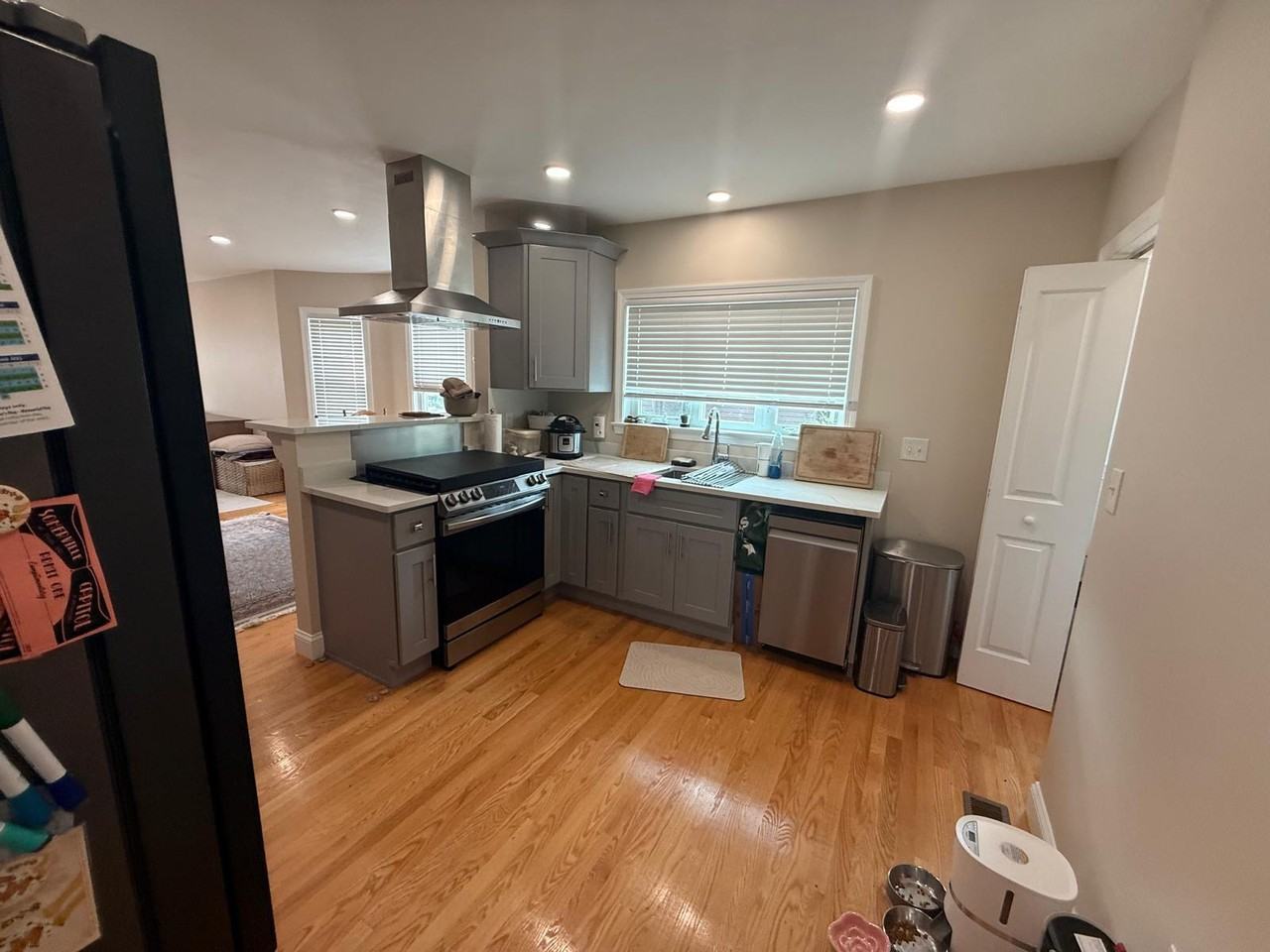 42 Ashland St - Photo 6 of 19