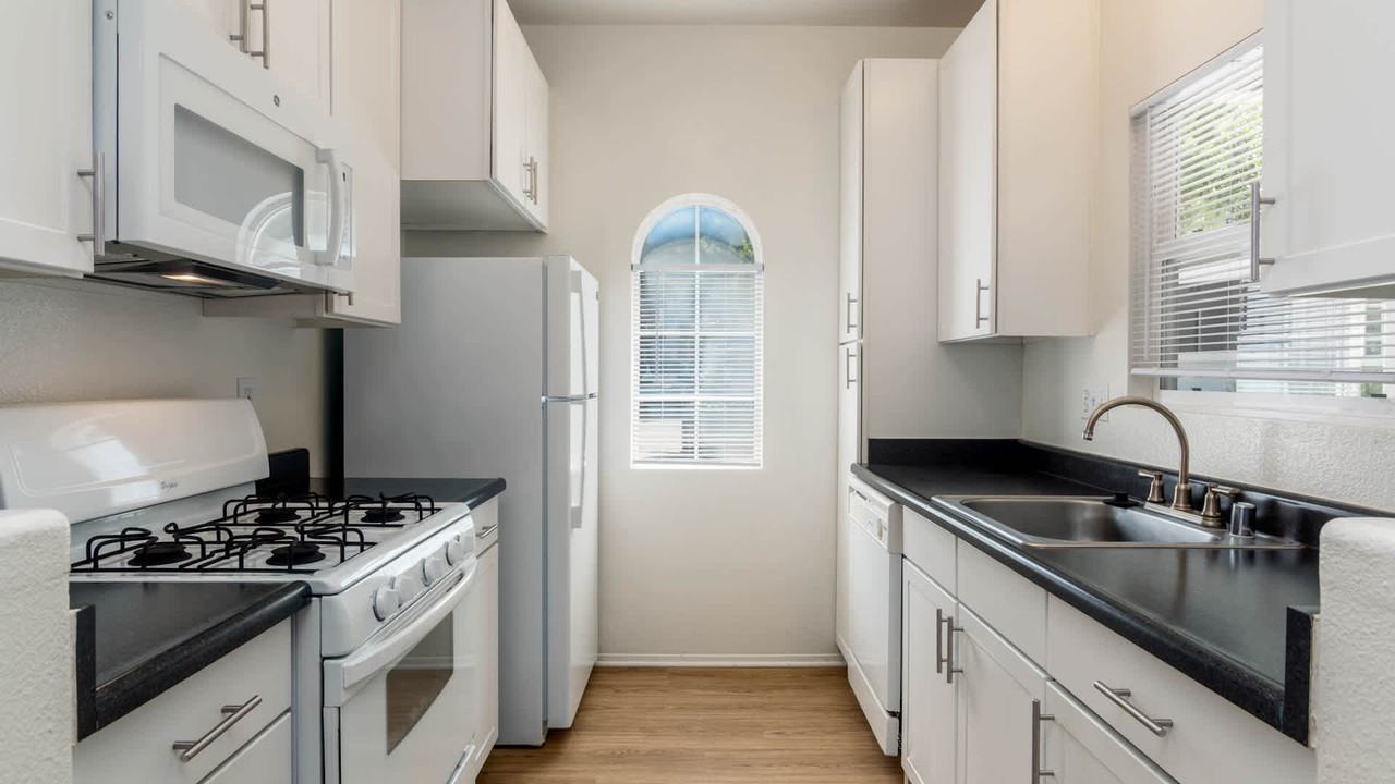 Ridgewood Village - Photo 2 of 33