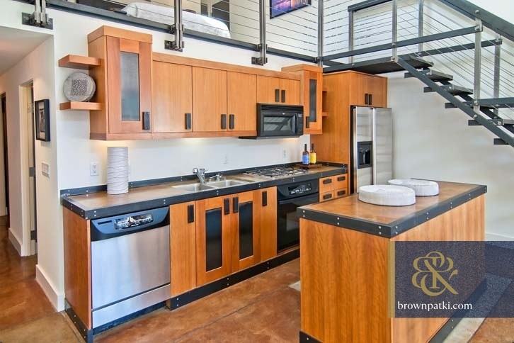 1 Clarence Pl #14 - Photo 5 of 18