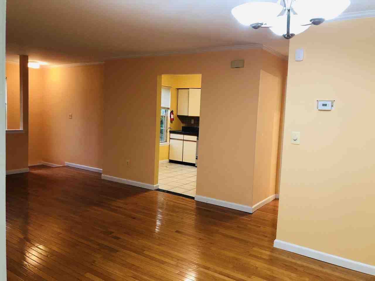 6122 Cedar Ct #6122C - Photo 4 of 17