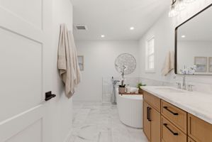 featured image of 16432 Ne 18th St #NA