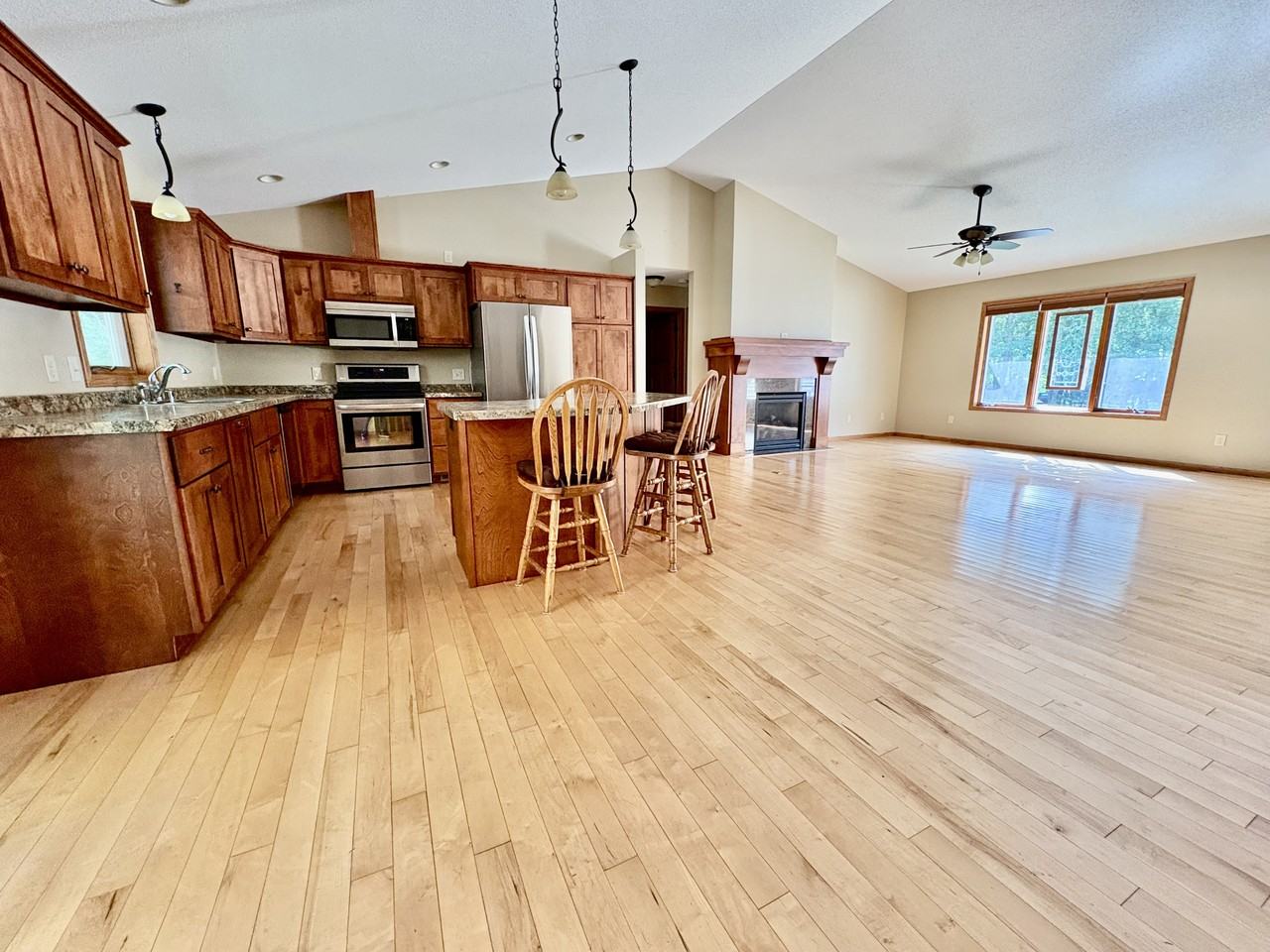 6633 188th St #NA - Photo 4 of 19