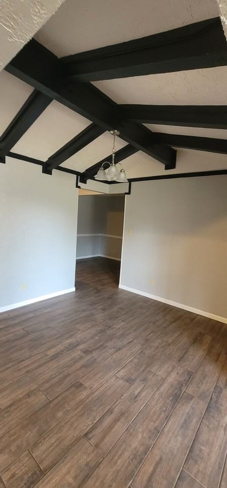 1729 Meadowcliff Dr #NA - Photo 5 of 9