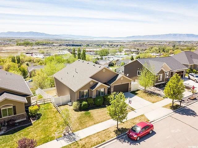 2304 S Alaska Ave #NA - Photo 3 of 28