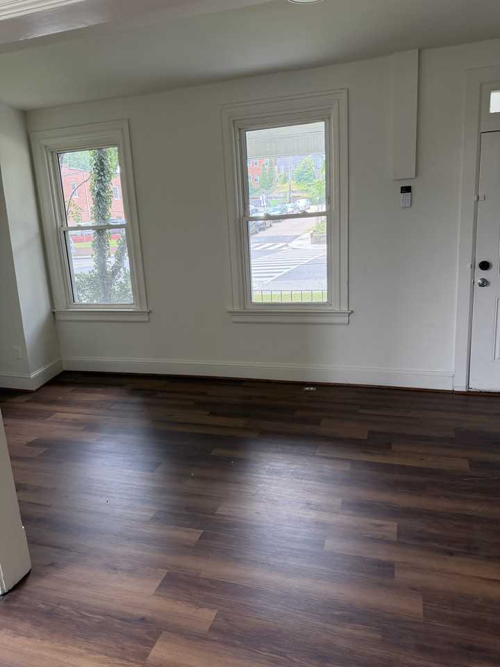 2322 Minnesota Ave Se #NA - Photo 5 of 19