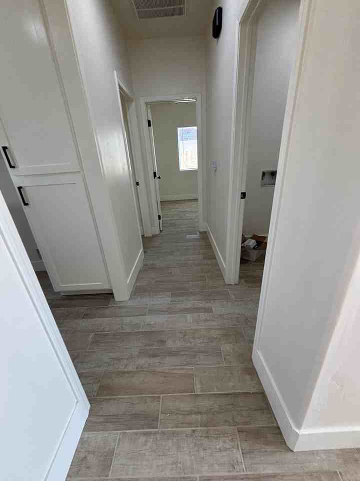 414 Ne 2nd Ave #NA - Photo 5 of 13