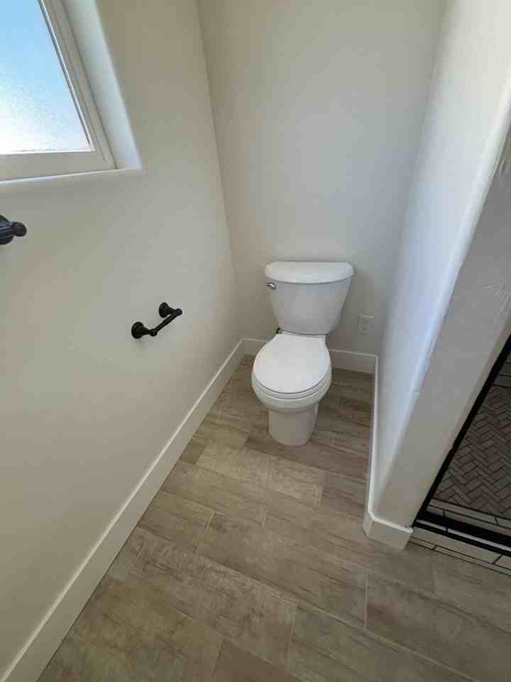 414 Ne 2nd Ave #NA - Photo 7 of 13