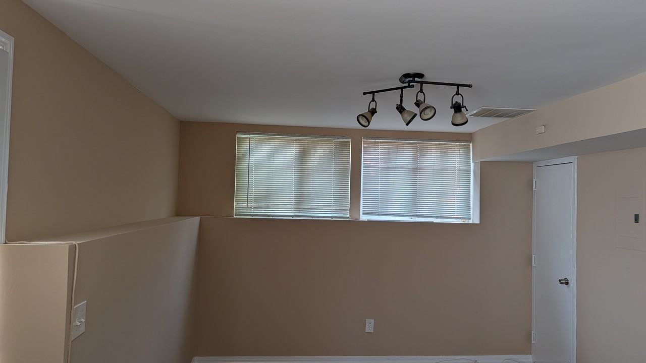 1216 Mason Ave #1216B - Photo 4 of 6