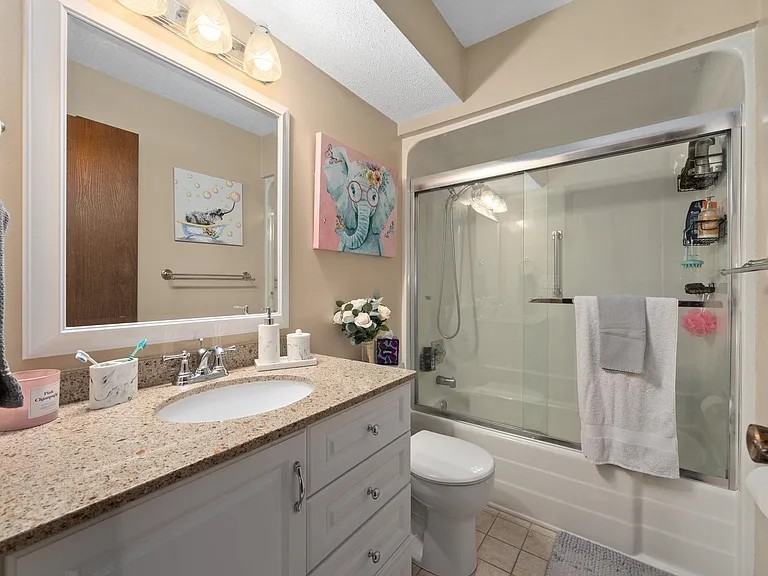 3600 S Gateway Blvd #201 - Photo 3 of 17