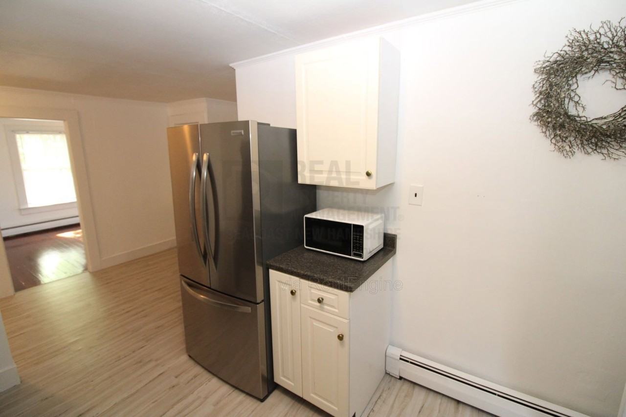 6 Smith Ct #1 - Photo 4 of 24