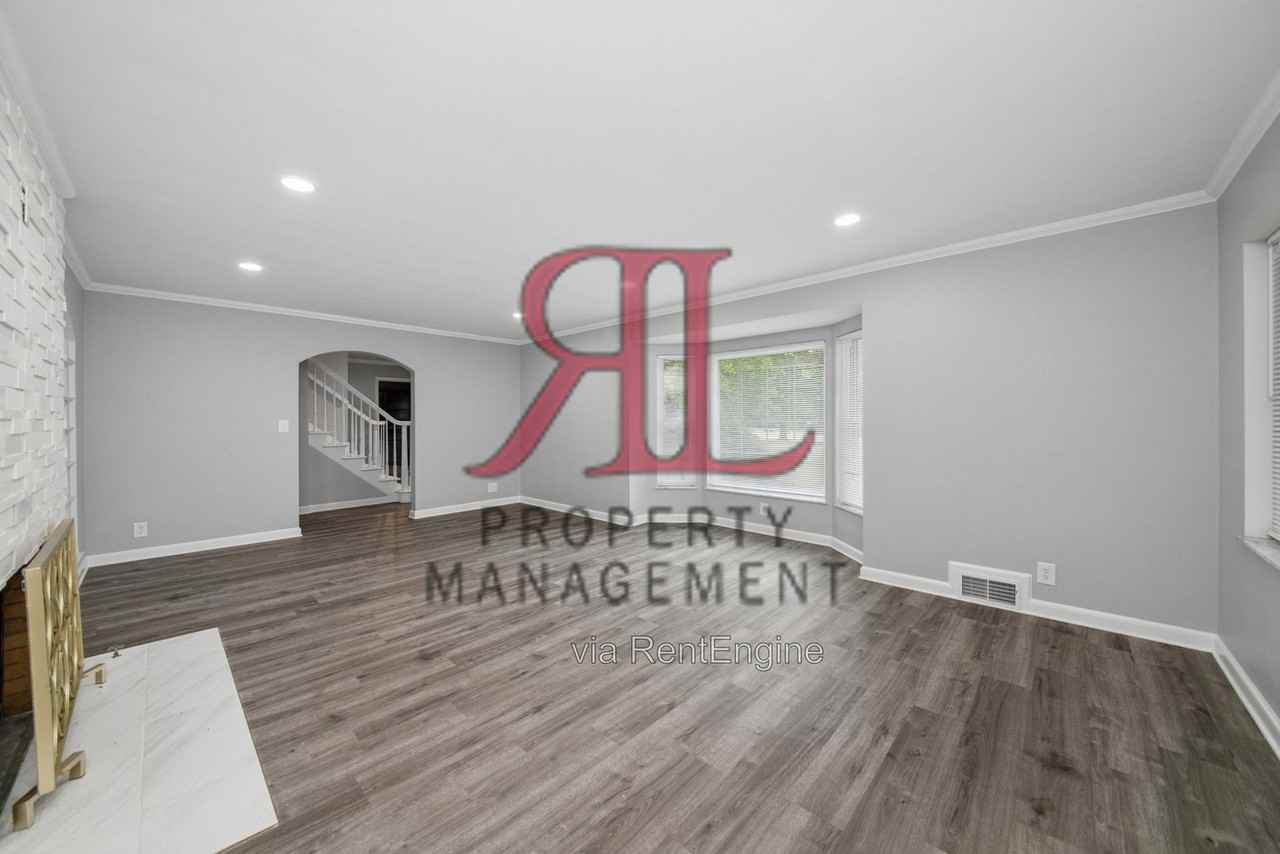 85 Eastmoor Blvd - Photo 6 of 50