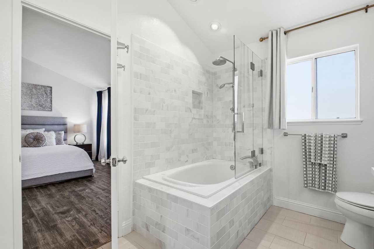 263 Sandstone Dr #NA - Photo 5 of 34