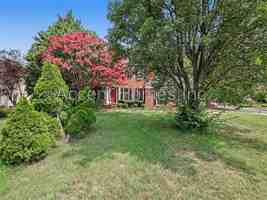 featured image of 6034 Sumner Rd