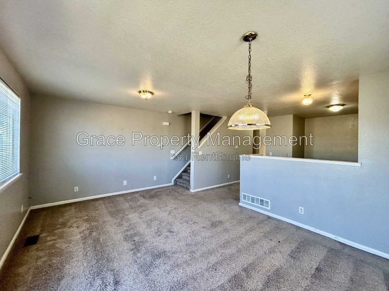 424 W 91st Cir - Photo 6 of 18