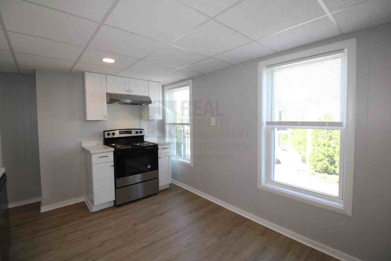 61 3rd St #201 - Photo 2 of 21
