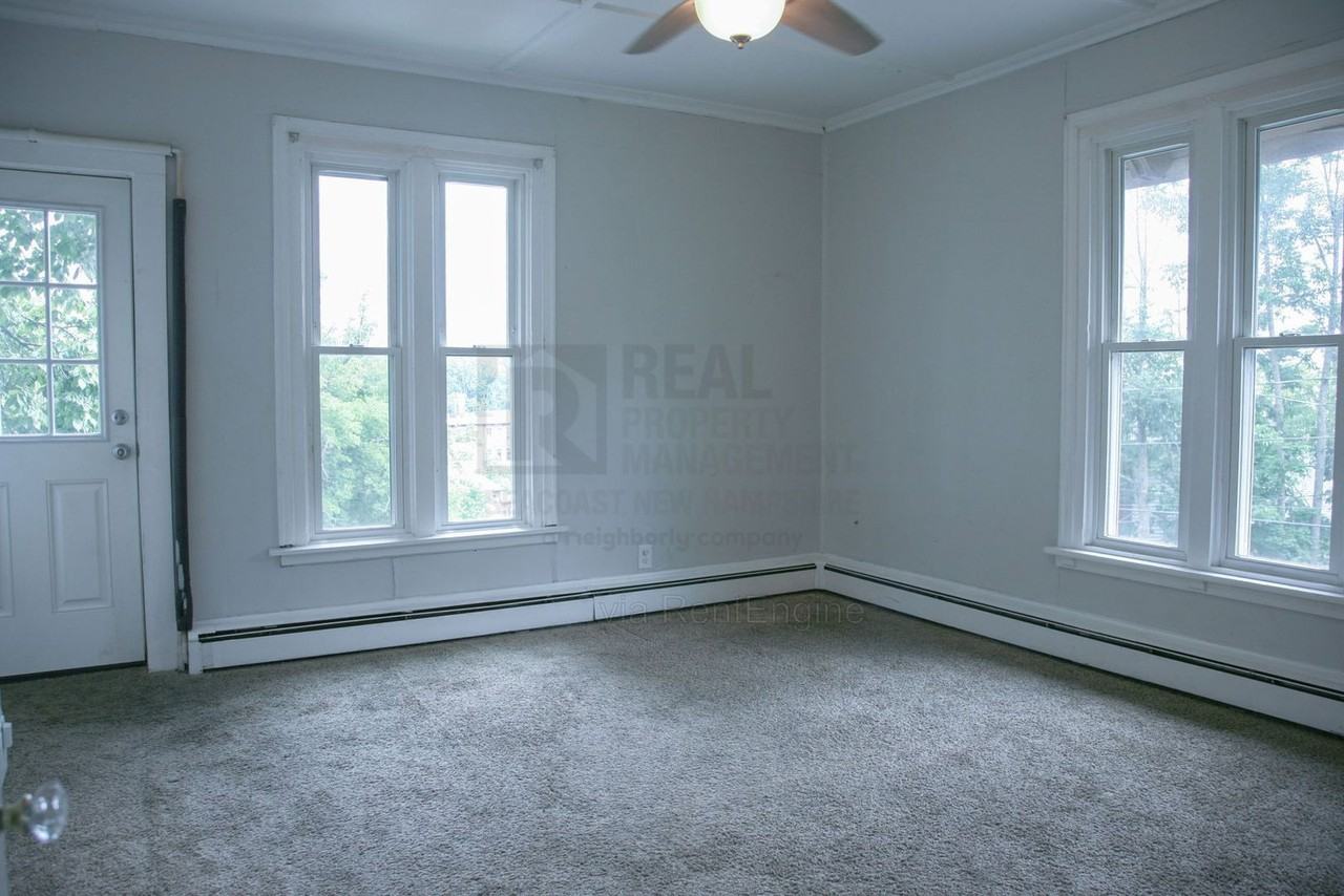 9 Beacon St #3
