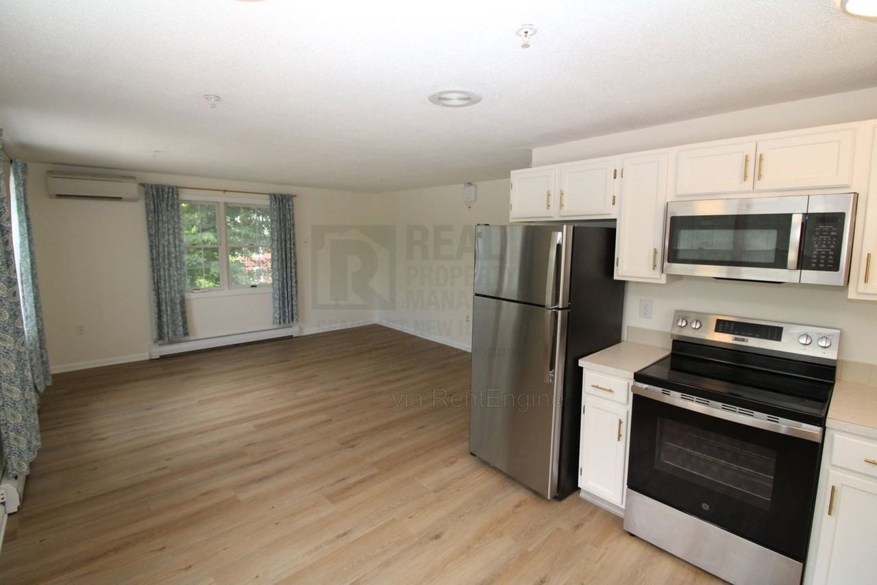 770 Central Ave #7 - Photo 4 of 18