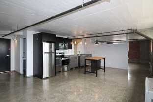 710 Main St #5B - Photo 1 of 1