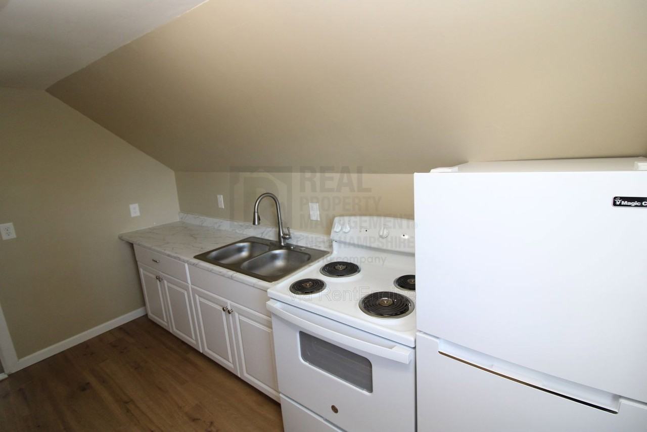 31B Park St - Photo 2 of 21
