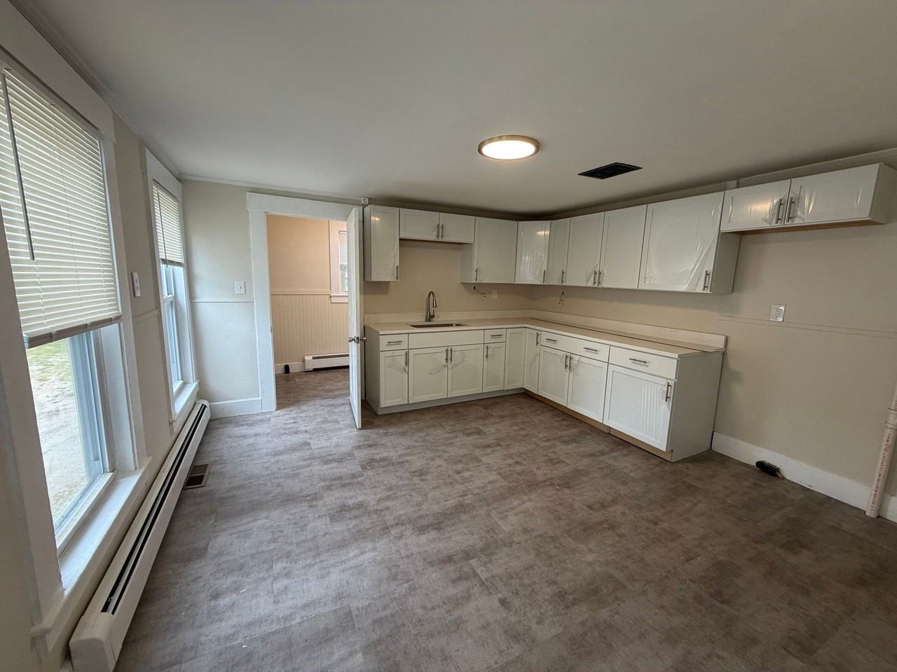 14 West St #DOWN - Photo 4 of 15
