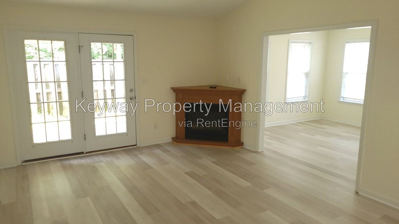 405 Long Needle Cir - Photo 6 of 12