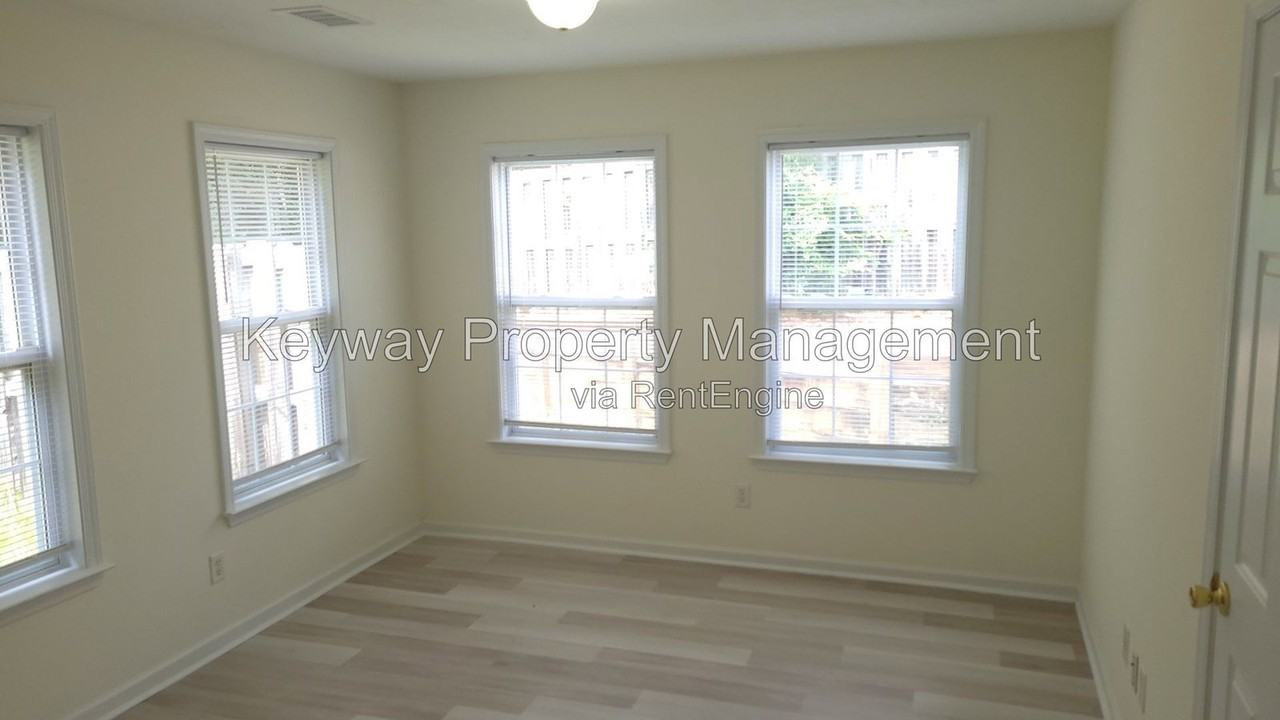 405 Long Needle Cir - Photo 7 of 12