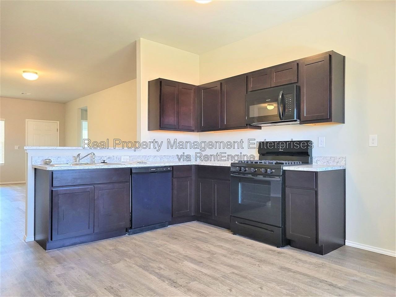 21215 Winding Brk - Photo 6 of 16