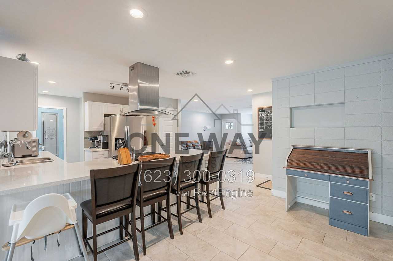 1830 N Mcallister Ave - Photo 6 of 47