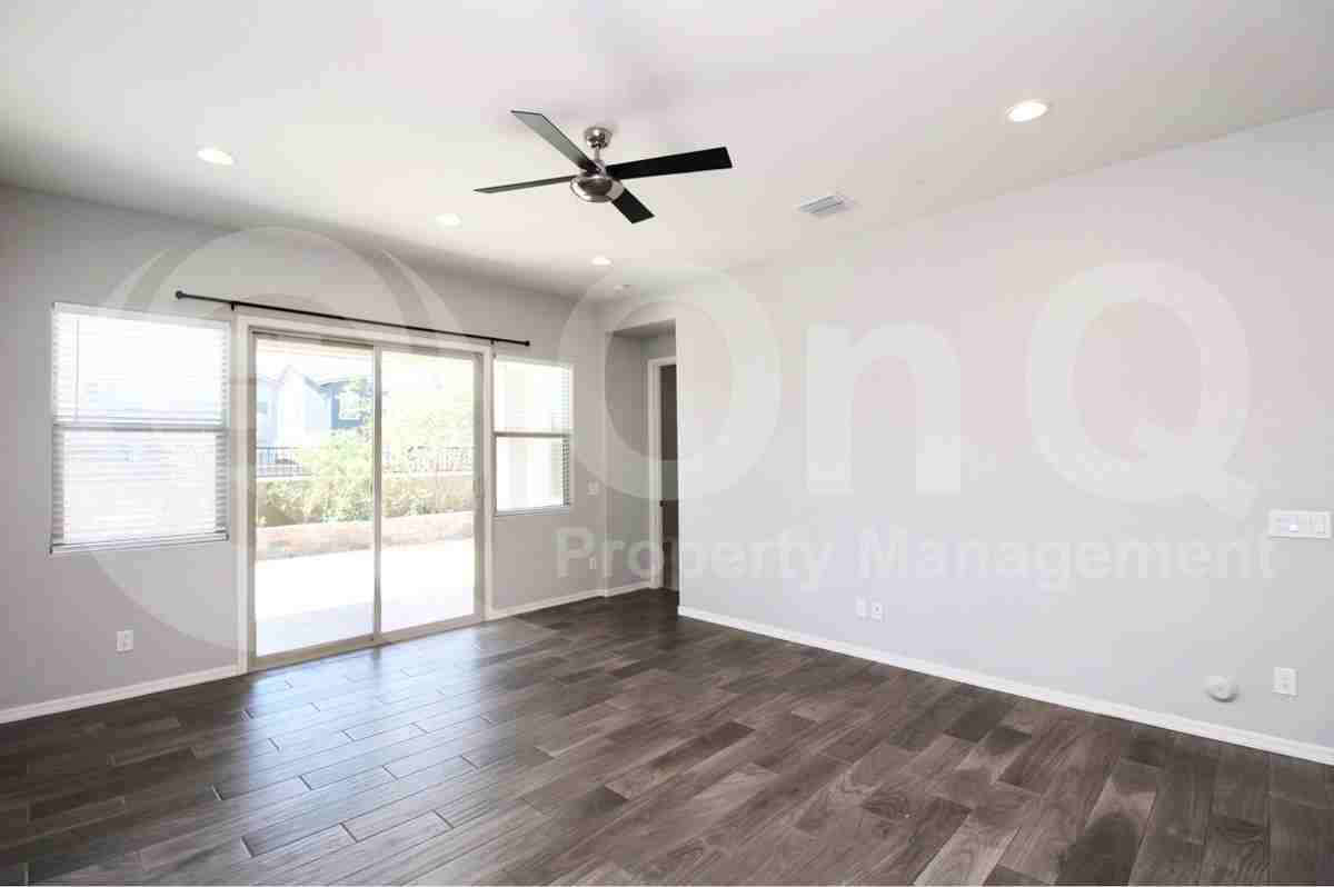2051 E Wisteria Dr - Photo 5 of 22