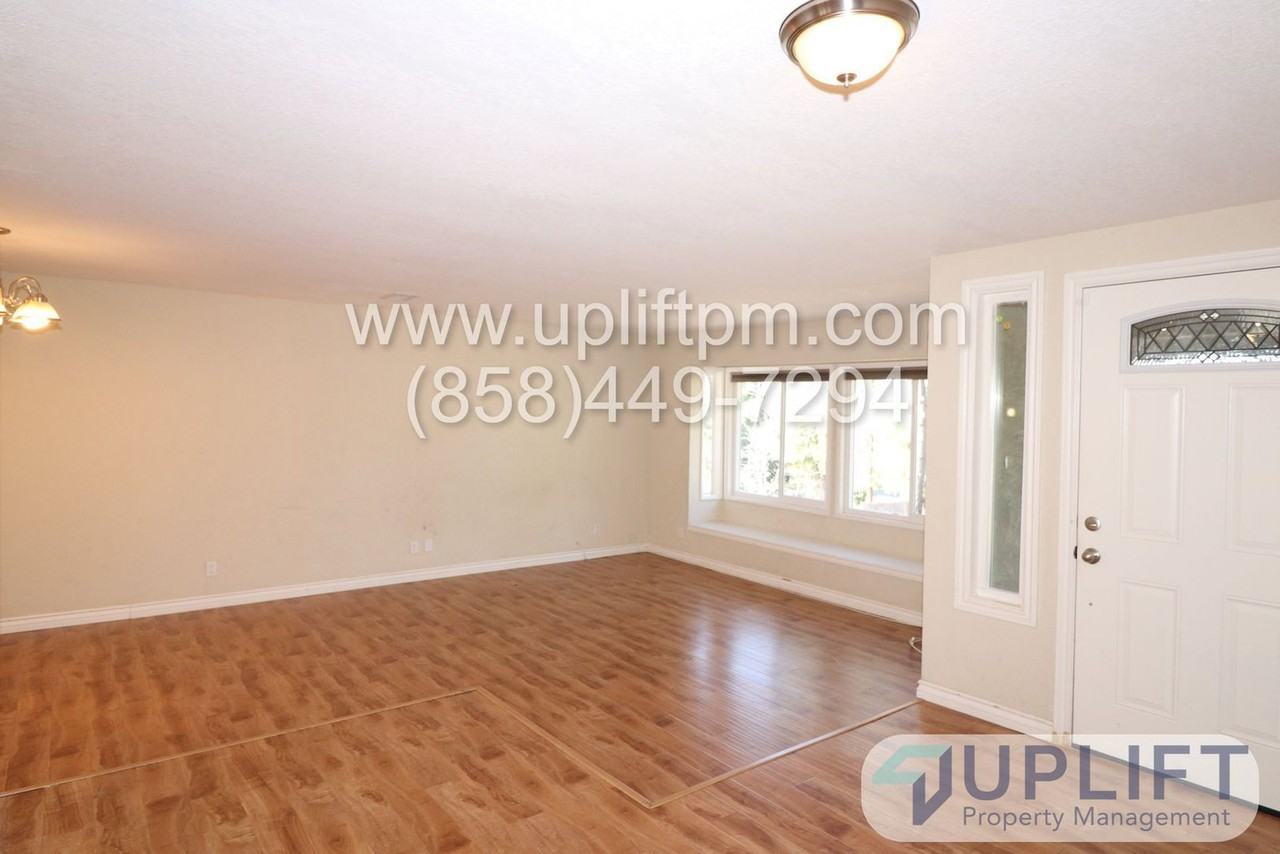 15817 Fecanin Way - Photo 4 of 26