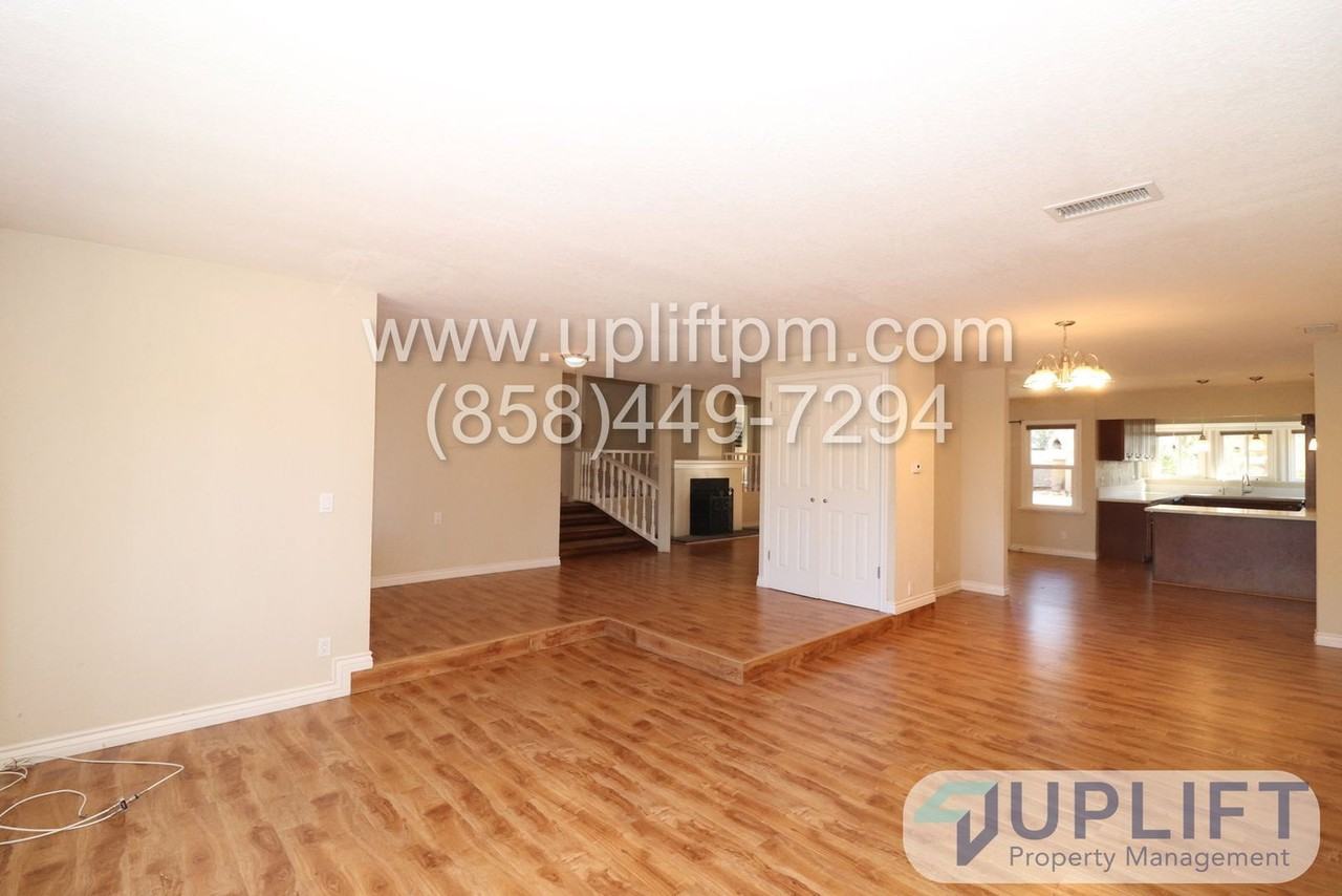 15817 Fecanin Way - Photo 5 of 26