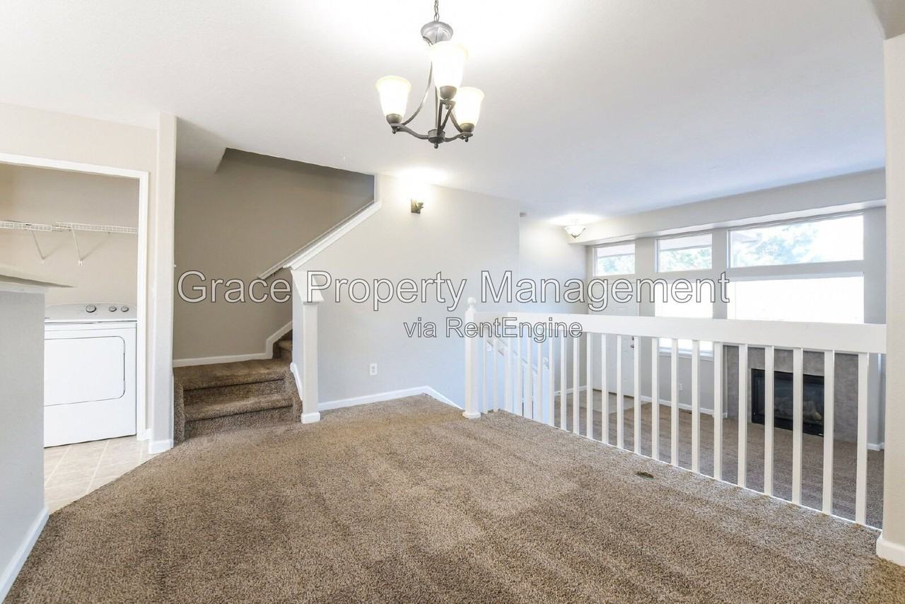 9727 Cherry Ln - Photo 6 of 26