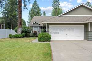 featured image of 1603 E 33rd Ave #1603