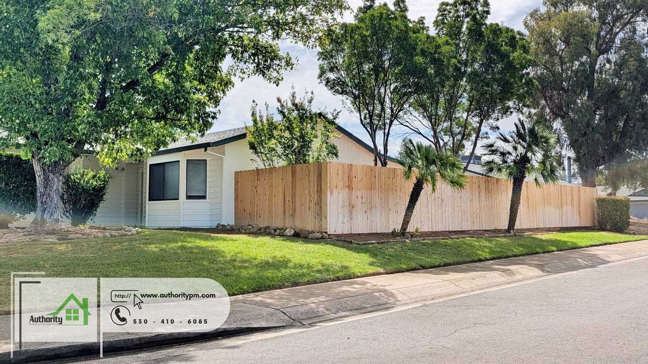 1027 Goodview Way - Photo 2 of 17