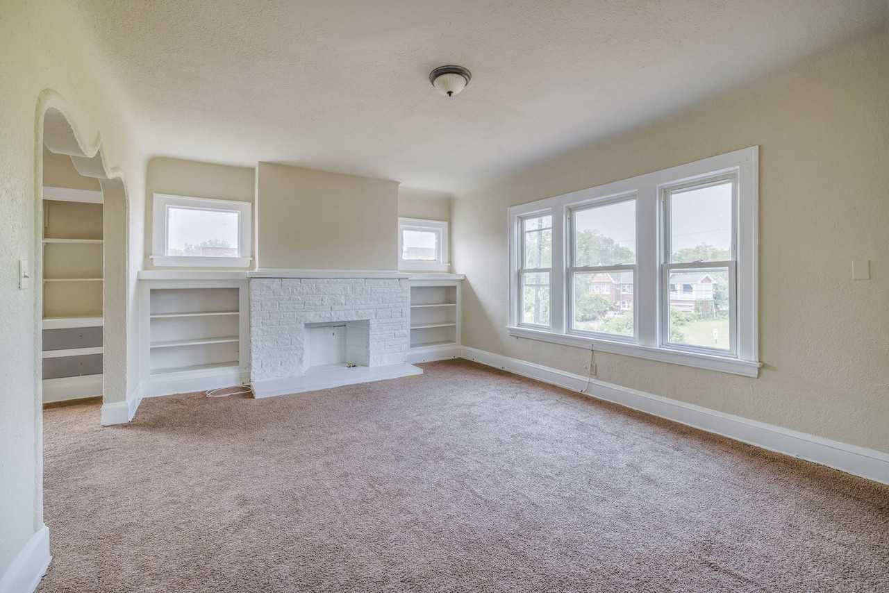 3691 E 116th St - Photo 3 of 21