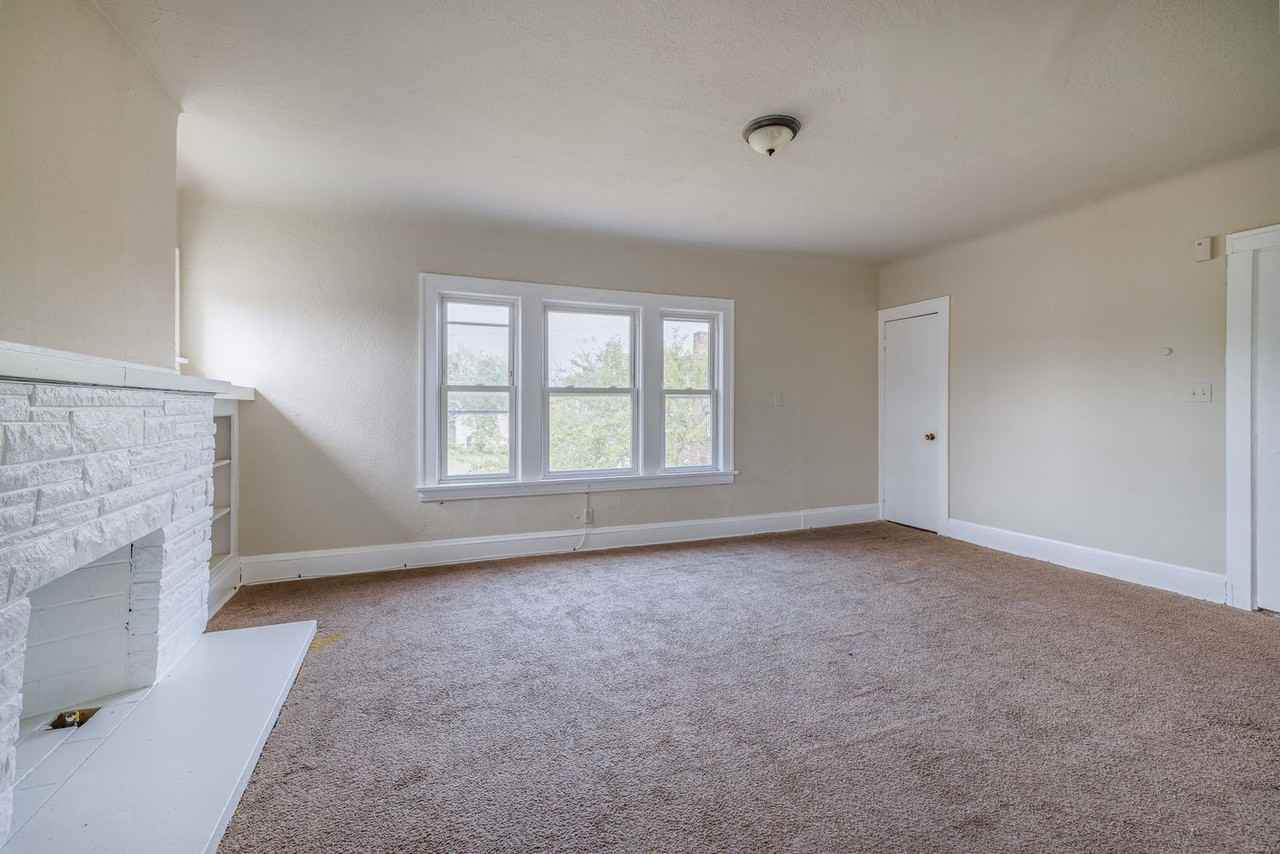 3691 E 116th St - Photo 5 of 21