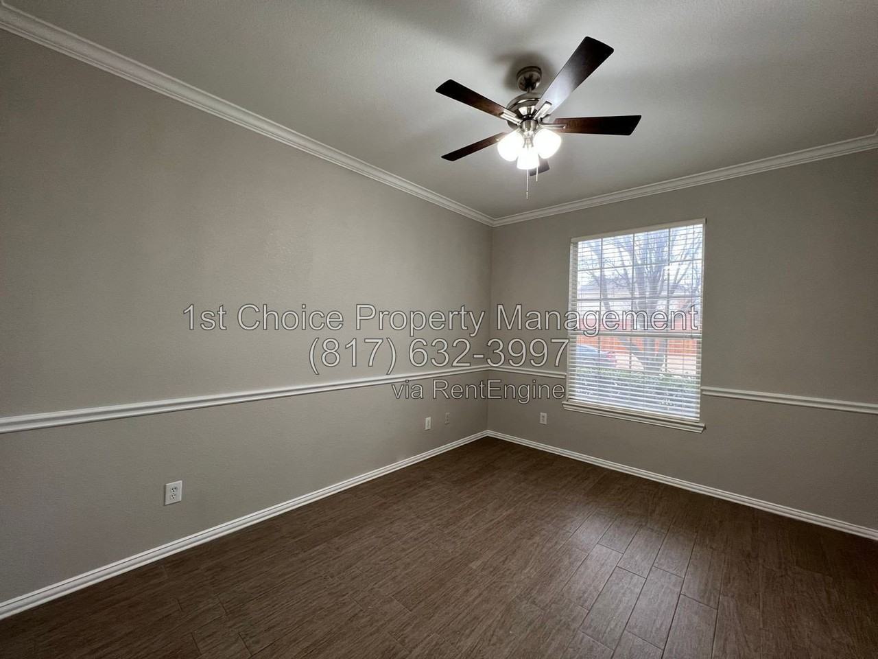 5312 Scenic Point Dr - Photo 4 of 25