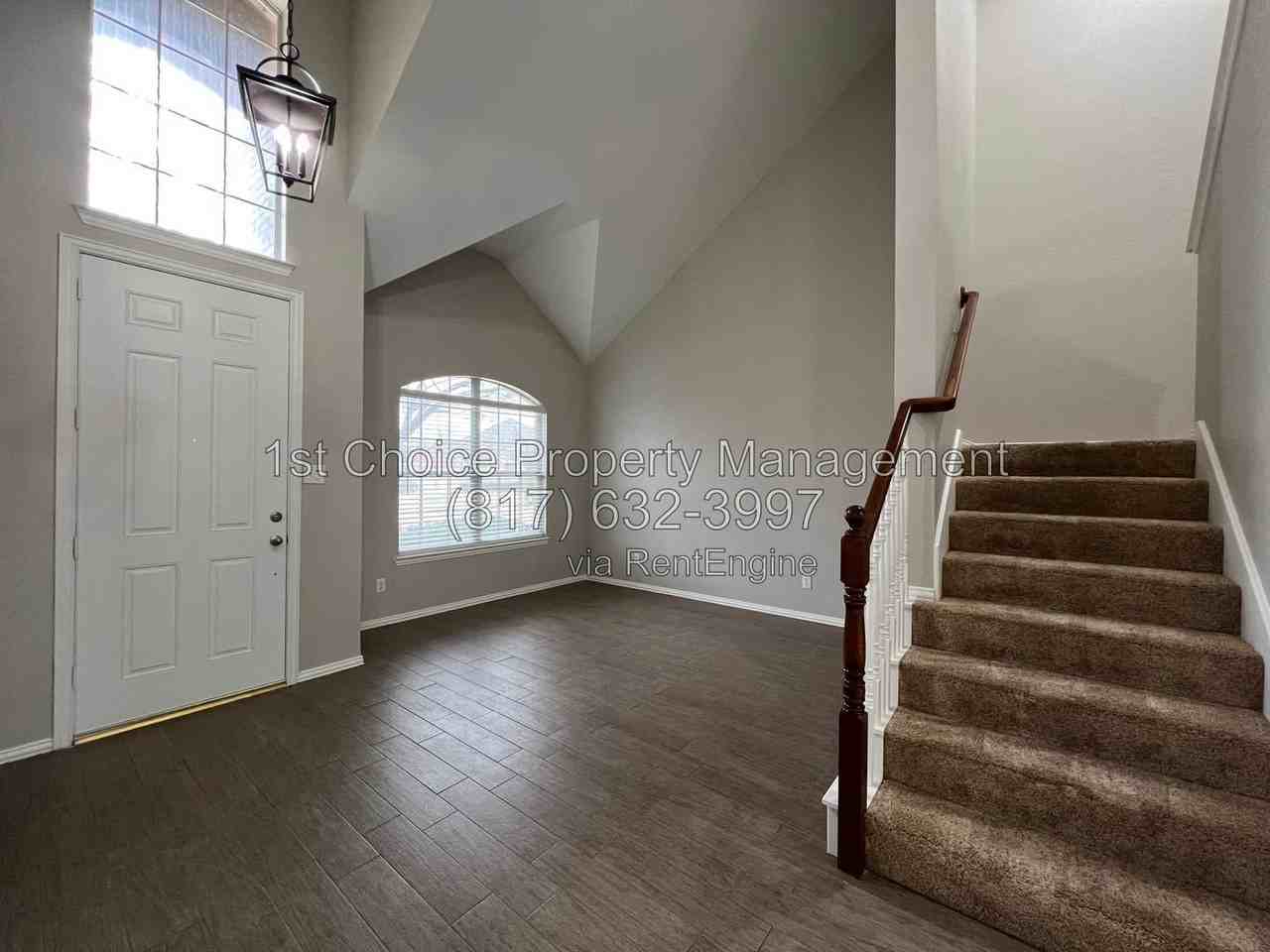 5312 Scenic Point Dr - Photo 5 of 25