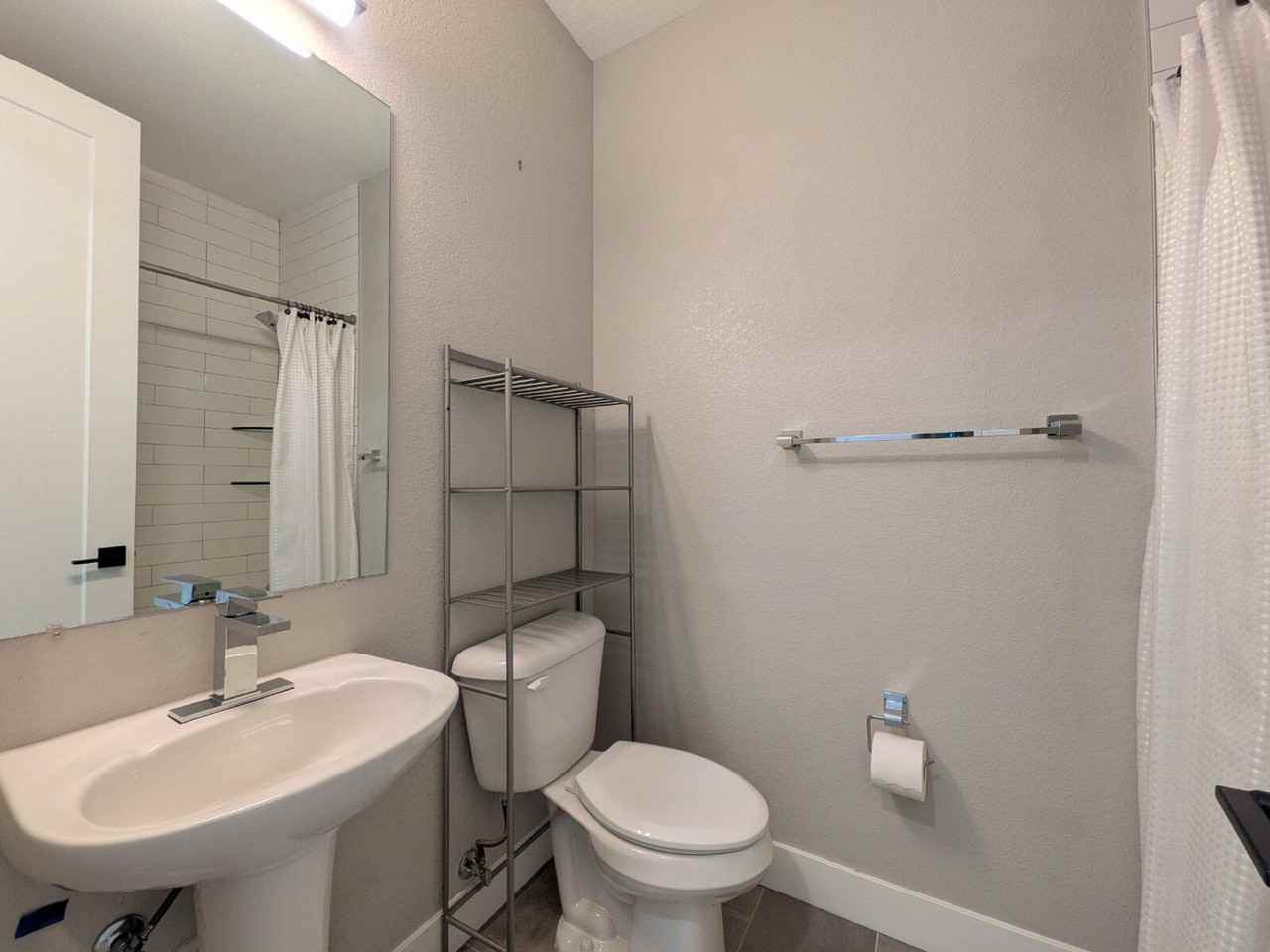 5009 S Prince Pl - Photo 7 of 25