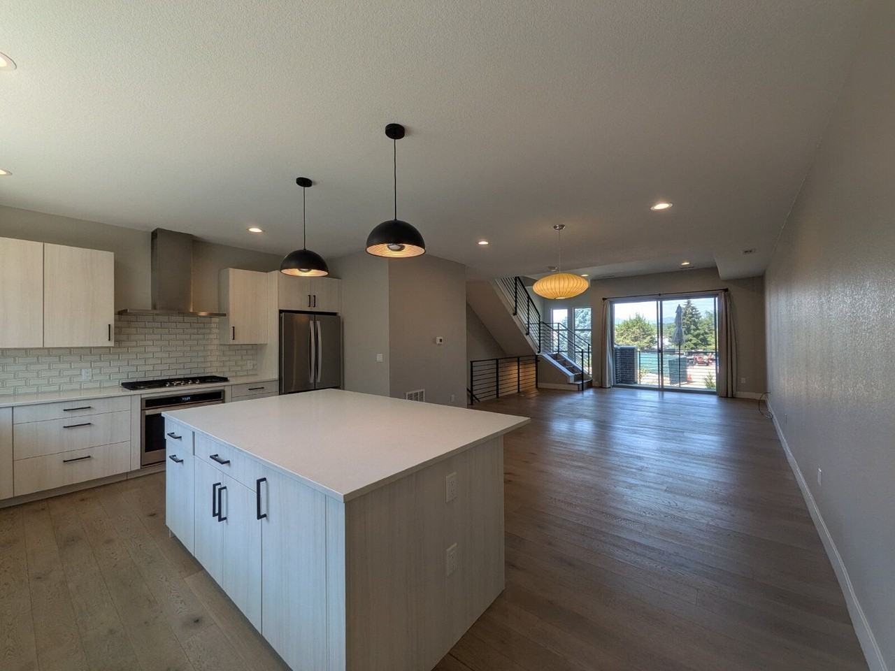 5009 S Prince Pl - Photo 4 of 25