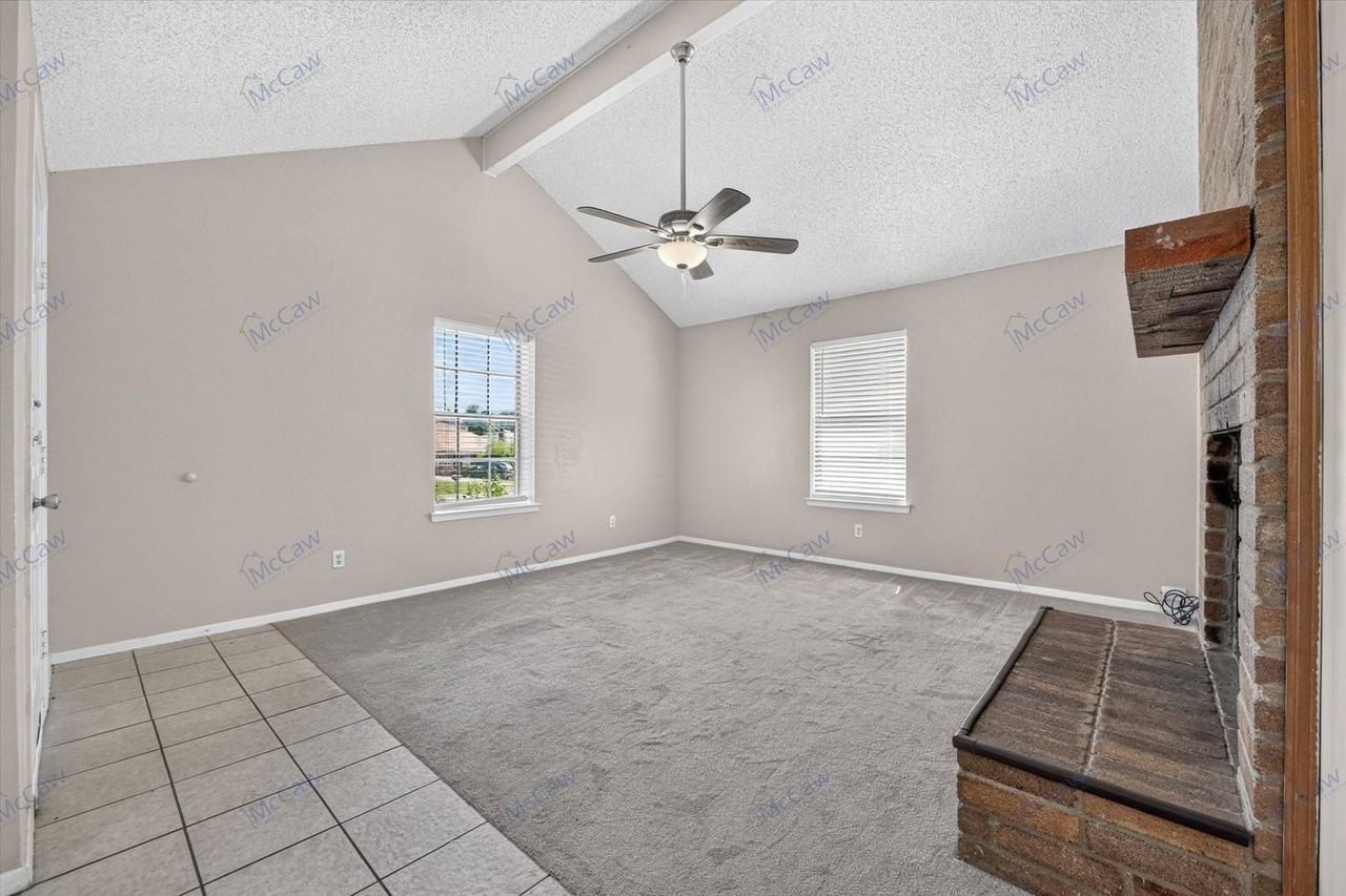 7761 Sable Ln - Photo 4 of 22